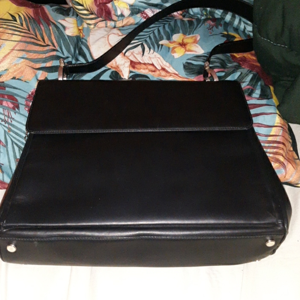 Salvatore Ferragamo shoulder bag